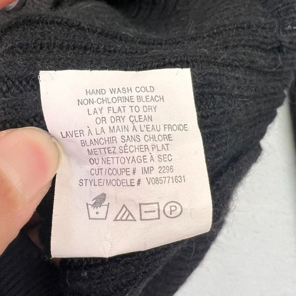 Vince Sz:XS  Baby Alpaca Blend Black Convertible Collar Cardigan w/Pockets - Picture 8 of 9